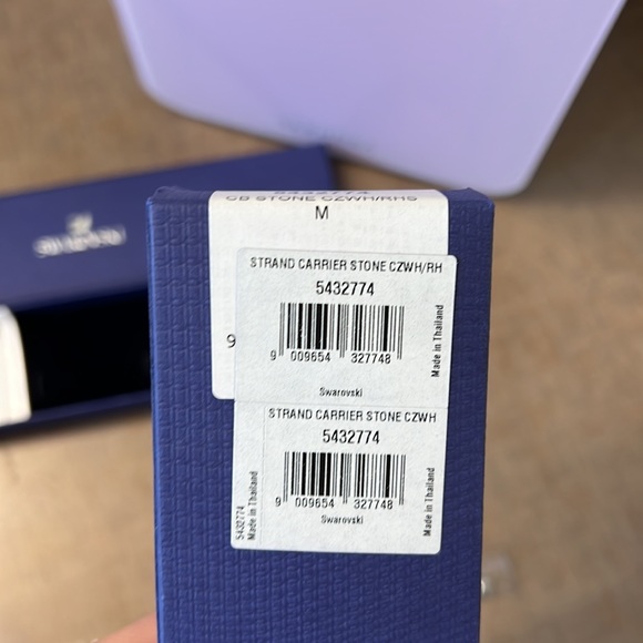 ✨SWAROVSKI✨ Stone Bracelet - Brand New - M - Picture 6 of 6